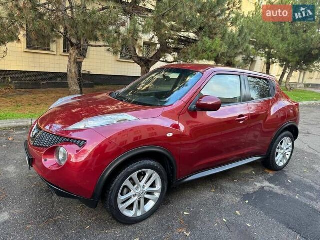 Красный Ниссан Жук, объемом двигателя 1.6 л и пробегом 170 тыс. км за 10300 $, фото 28 на Automoto.ua