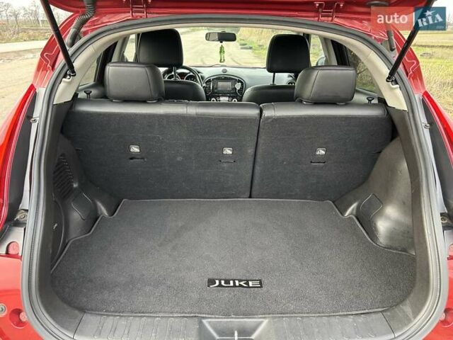 Красный Ниссан Жук, объемом двигателя 1.6 л и пробегом 219 тыс. км за 10200 $, фото 36 на Automoto.ua