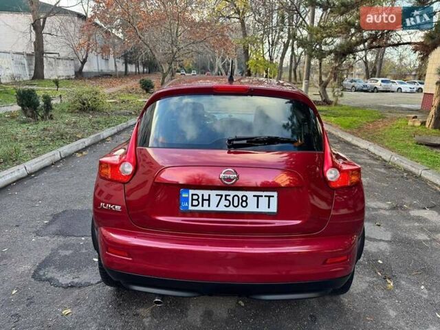 Красный Ниссан Жук, объемом двигателя 1.6 л и пробегом 170 тыс. км за 10300 $, фото 18 на Automoto.ua