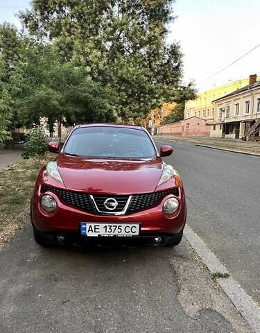 Червоний Ніссан Жук, об'ємом двигуна 1.6 л та пробігом 67 тис. км за 12300 $, фото 1 на Automoto.ua