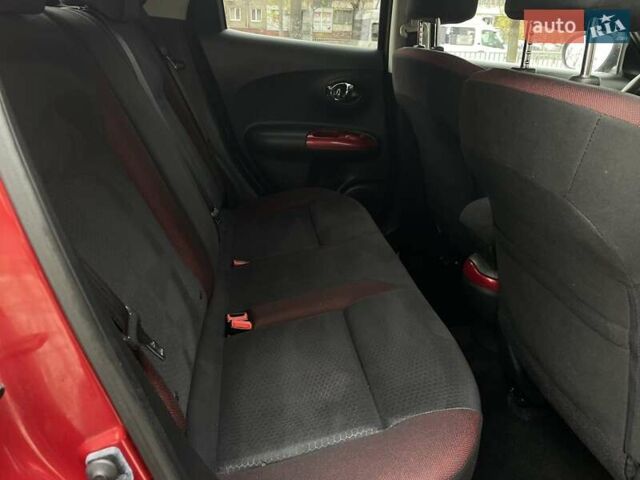 Червоний Ніссан Жук, об'ємом двигуна 1.62 л та пробігом 188 тис. км за 10500 $, фото 18 на Automoto.ua
