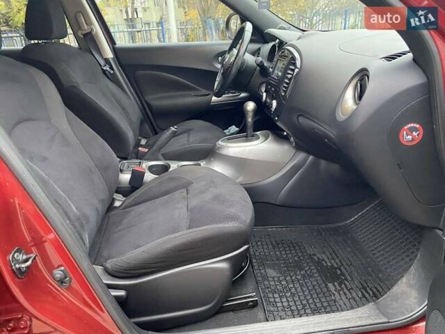 Красный Ниссан Жук, объемом двигателя 1.6 л и пробегом 56 тыс. км за 12200 $, фото 25 на Automoto.ua