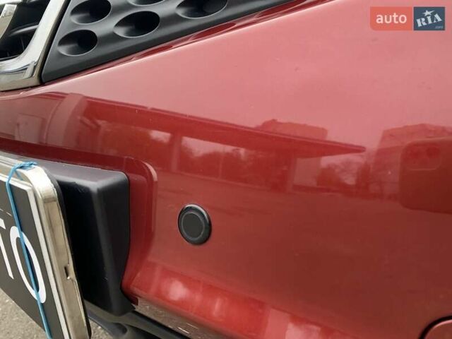Красный Ниссан Жук, объемом двигателя 1.6 л и пробегом 56 тыс. км за 12200 $, фото 43 на Automoto.ua