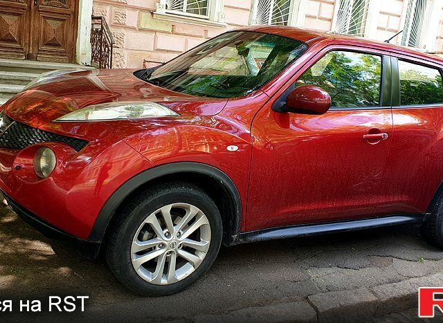 Червоний Ніссан Жук, об'ємом двигуна 1.6 л та пробігом 168 тис. км за 9800 $, фото 3 на Automoto.ua