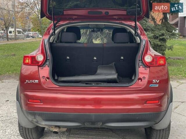 Червоний Ніссан Жук, об'ємом двигуна 1.62 л та пробігом 188 тис. км за 10500 $, фото 6 на Automoto.ua