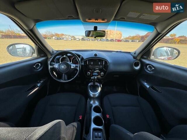 Красный Ниссан Жук, объемом двигателя 1.6 л и пробегом 170 тыс. км за 9700 $, фото 22 на Automoto.ua