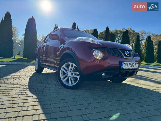 Красный Ниссан Жук, объемом двигателя 1.6 л и пробегом 169 тыс. км за 9800 $, фото 5 на Automoto.ua