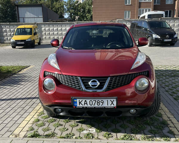 Червоний Ніссан Жук, об'ємом двигуна 1.6 л та пробігом 94 тис. км за 11500 $, фото 2 на Automoto.ua