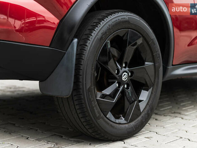 Красный Ниссан Жук, объемом двигателя 1.6 л и пробегом 88 тыс. км за 12400 $, фото 18 на Automoto.ua