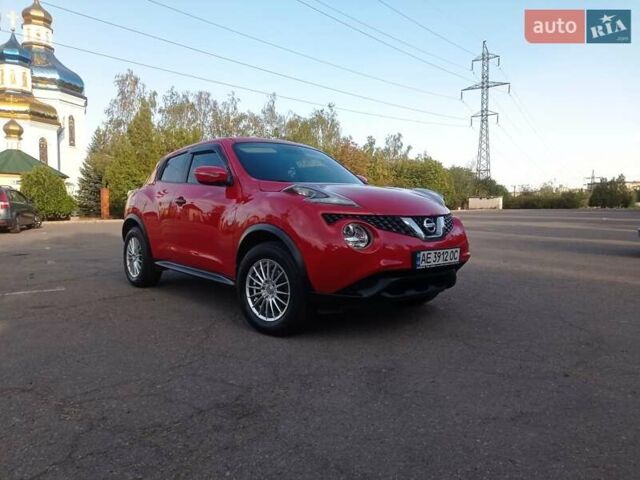 Красный Ниссан Жук, объемом двигателя 1.6 л и пробегом 150 тыс. км за 11200 $, фото 14 на Automoto.ua