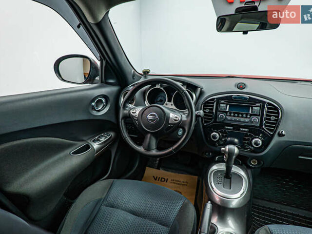 Красный Ниссан Жук, объемом двигателя 1.6 л и пробегом 84 тыс. км за 12272 $, фото 10 на Automoto.ua