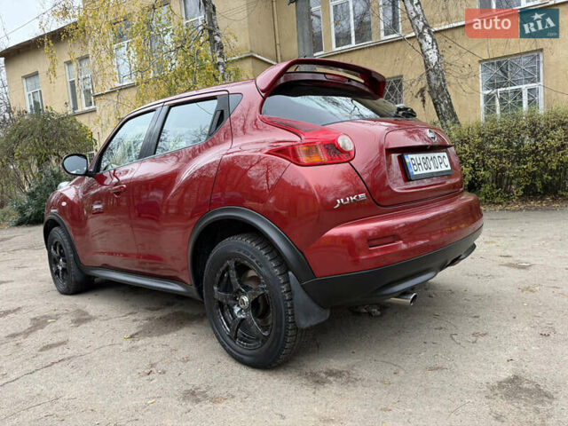 Красный Ниссан Жук, объемом двигателя 1.6 л и пробегом 130 тыс. км за 10500 $, фото 22 на Automoto.ua