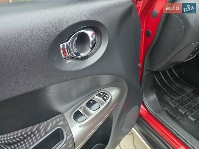 Красный Ниссан Жук, объемом двигателя 1.6 л и пробегом 127 тыс. км за 9777 $, фото 52 на Automoto.ua