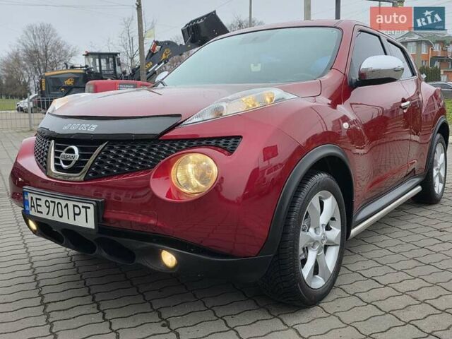 Красный Ниссан Жук, объемом двигателя 1.6 л и пробегом 127 тыс. км за 9777 $, фото 6 на Automoto.ua