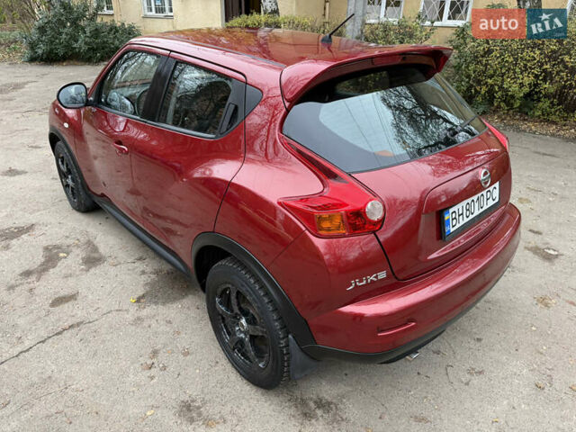 Красный Ниссан Жук, объемом двигателя 1.6 л и пробегом 130 тыс. км за 10500 $, фото 25 на Automoto.ua
