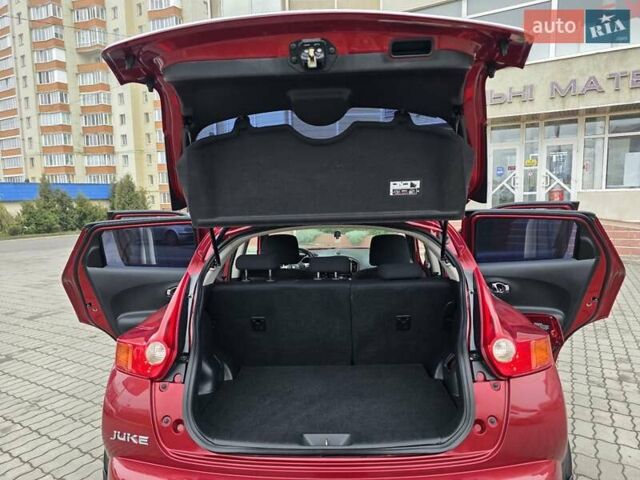 Красный Ниссан Жук, объемом двигателя 1.6 л и пробегом 127 тыс. км за 9777 $, фото 27 на Automoto.ua