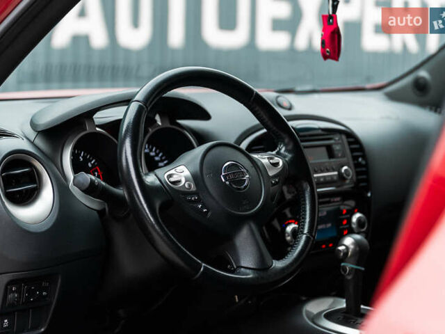 Красный Ниссан Жук, объемом двигателя 1.6 л и пробегом 88 тыс. км за 12400 $, фото 22 на Automoto.ua