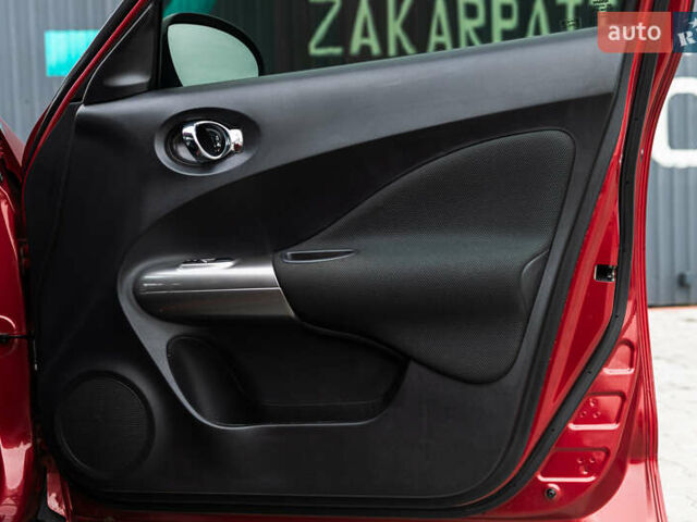 Красный Ниссан Жук, объемом двигателя 1.6 л и пробегом 88 тыс. км за 12400 $, фото 36 на Automoto.ua