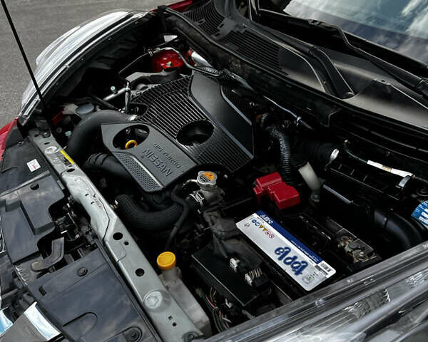 Червоний Ніссан Жук, об'ємом двигуна 1.6 л та пробігом 101 тис. км за 10400 $, фото 13 на Automoto.ua