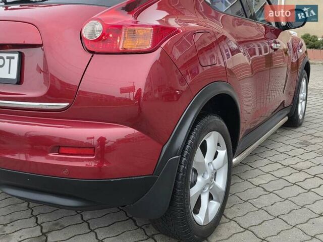 Красный Ниссан Жук, объемом двигателя 1.6 л и пробегом 127 тыс. км за 9777 $, фото 20 на Automoto.ua