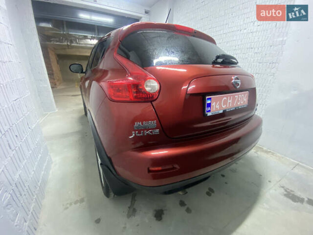 Красный Ниссан Жук, объемом двигателя 1.6 л и пробегом 165 тыс. км за 8200 $, фото 12 на Automoto.ua