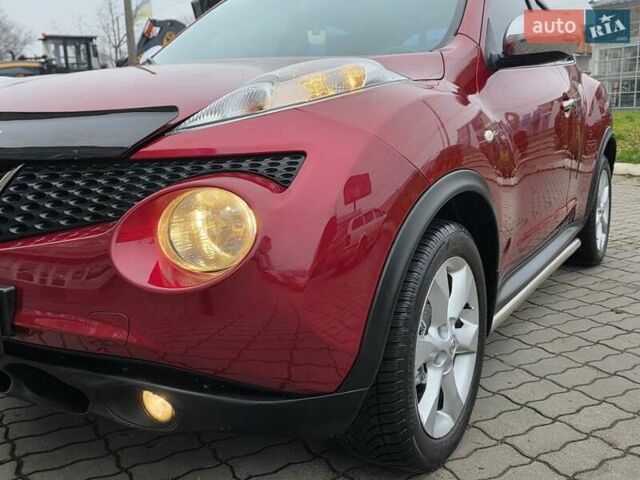 Красный Ниссан Жук, объемом двигателя 1.6 л и пробегом 127 тыс. км за 9777 $, фото 19 на Automoto.ua