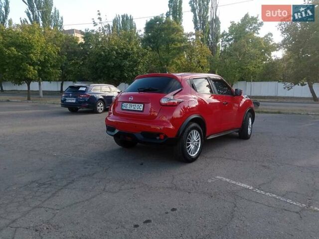 Красный Ниссан Жук, объемом двигателя 1.6 л и пробегом 150 тыс. км за 11200 $, фото 16 на Automoto.ua