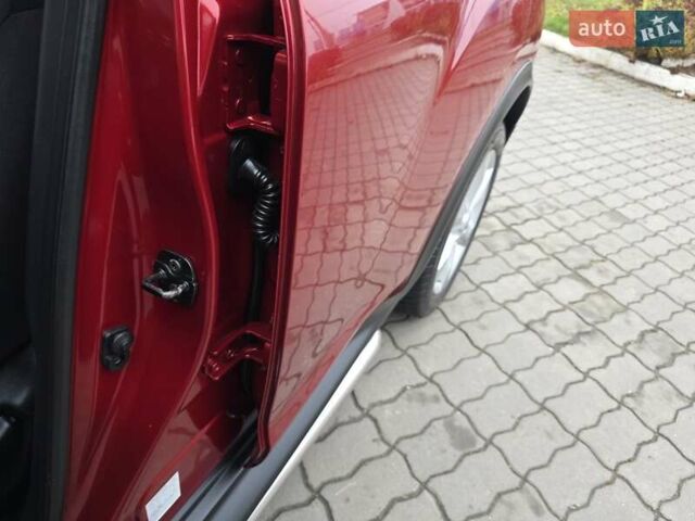 Красный Ниссан Жук, объемом двигателя 1.6 л и пробегом 127 тыс. км за 9777 $, фото 55 на Automoto.ua