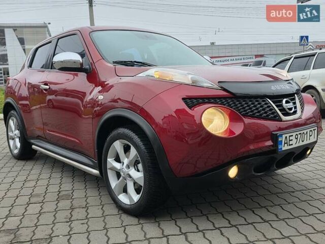 Красный Ниссан Жук, объемом двигателя 1.6 л и пробегом 127 тыс. км за 9777 $, фото 16 на Automoto.ua