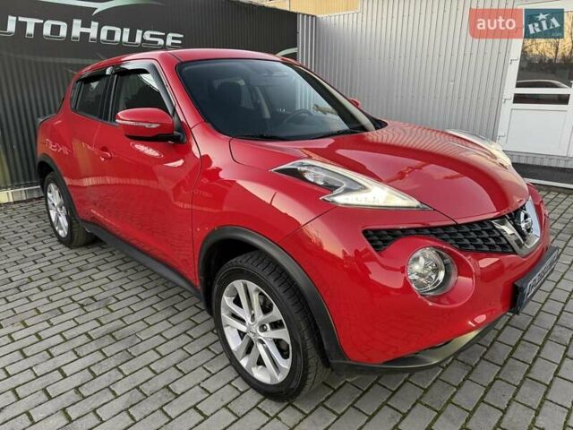 Красный Ниссан Жук, объемом двигателя 1.6 л и пробегом 48 тыс. км за 12800 $, фото 7 на Automoto.ua