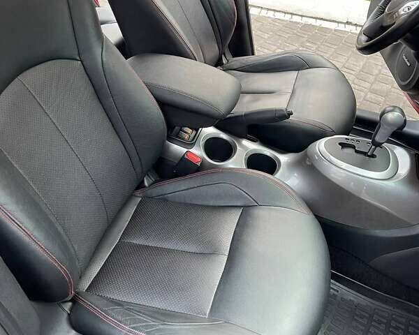 Ниссан Жук 2015 в Днепре (Днепропетровске) на Automoto.ua Красный Ниссан Жук, объемом двигателя 1.62 л и пробегом 190 тыс. км за 12100 $, фото 6 на Automoto.ua