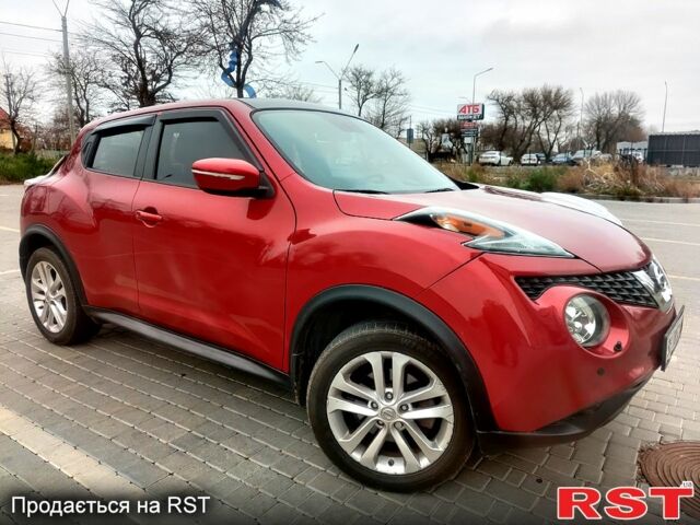 Червоний Ніссан Жук, об'ємом двигуна 1.6 л та пробігом 125 тис. км за 11950 $, фото 4 на Automoto.ua