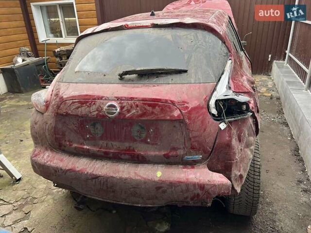 Красный Ниссан Жук, объемом двигателя 1.46 л и пробегом 130 тыс. км за 3500 $, фото 4 на Automoto.ua