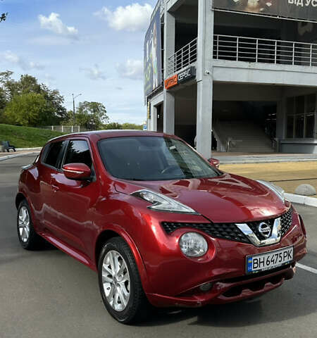 Красный Ниссан Жук, объемом двигателя 1.6 л и пробегом 102 тыс. км за 12300 $, фото 1 на Automoto.ua