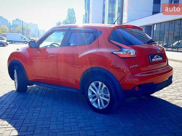 Красный Ниссан Жук, объемом двигателя 1.62 л и пробегом 107 тыс. км за 11899 $, фото 4 на Automoto.ua