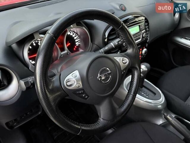 Красный Ниссан Жук, объемом двигателя 1.6 л и пробегом 48 тыс. км за 12800 $, фото 44 на Automoto.ua