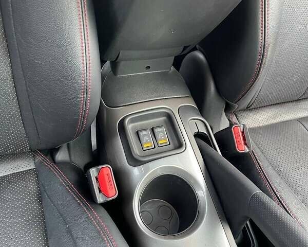 Ниссан Жук 2015 в Днепре (Днепропетровске) на Automoto.ua Красный Ниссан Жук, объемом двигателя 1.62 л и пробегом 190 тыс. км за 12100 $, фото 2 на Automoto.ua