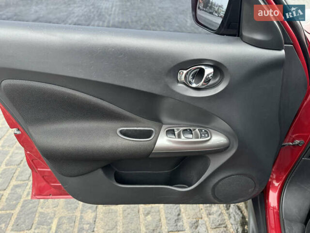 Червоний Ніссан Жук, об'ємом двигуна 1.6 л та пробігом 97 тис. км за 12300 $, фото 43 на Automoto.ua