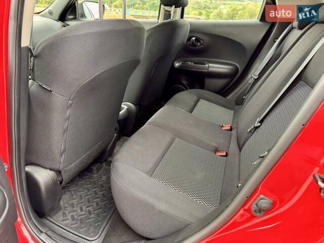 Червоний Ніссан Жук, об'ємом двигуна 1.6 л та пробігом 45 тис. км за 14500 $, фото 20 на Automoto.ua