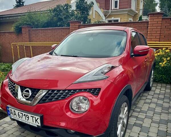 Червоний Ніссан Жук, об'ємом двигуна 1.6 л та пробігом 58 тис. км за 13000 $, фото 3 на Automoto.ua