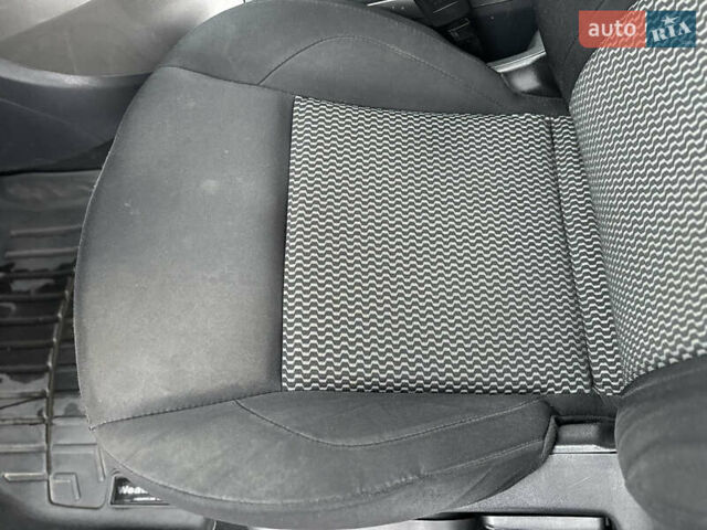 Червоний Ніссан Жук, об'ємом двигуна 1.6 л та пробігом 97 тис. км за 12300 $, фото 48 на Automoto.ua