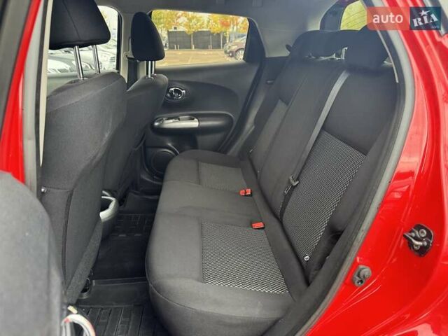 Красный Ниссан Жук, объемом двигателя 1.6 л и пробегом 81 тыс. км за 13290 $, фото 9 на Automoto.ua