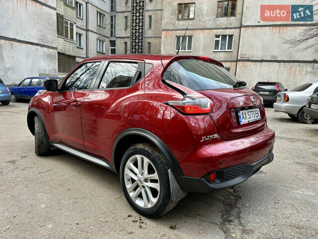 Червоний Ніссан Жук, об'ємом двигуна 1.6 л та пробігом 97 тис. км за 12000 $, фото 3 на Automoto.ua