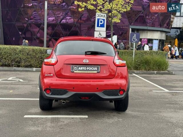 Красный Ниссан Жук, объемом двигателя 1.6 л и пробегом 81 тыс. км за 13290 $, фото 5 на Automoto.ua
