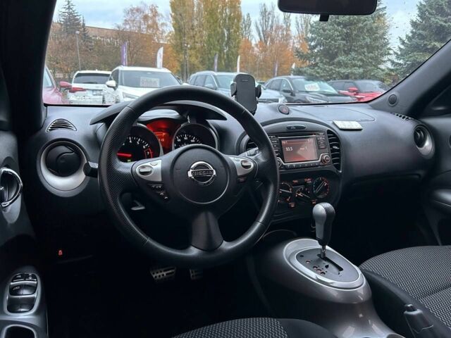 Красный Ниссан Жук, объемом двигателя 1.6 л и пробегом 118 тыс. км за 11900 $, фото 17 на Automoto.ua