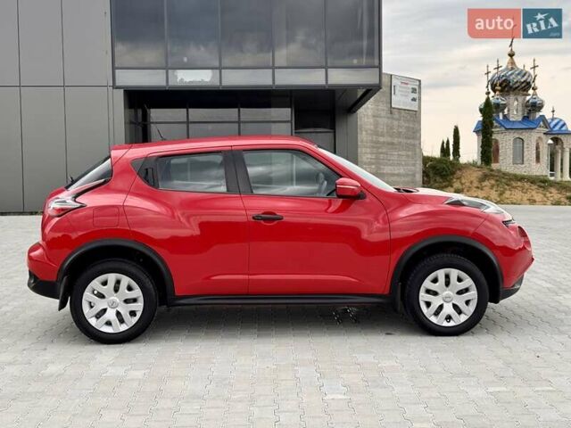 Червоний Ніссан Жук, об'ємом двигуна 1.6 л та пробігом 45 тис. км за 14500 $, фото 7 на Automoto.ua