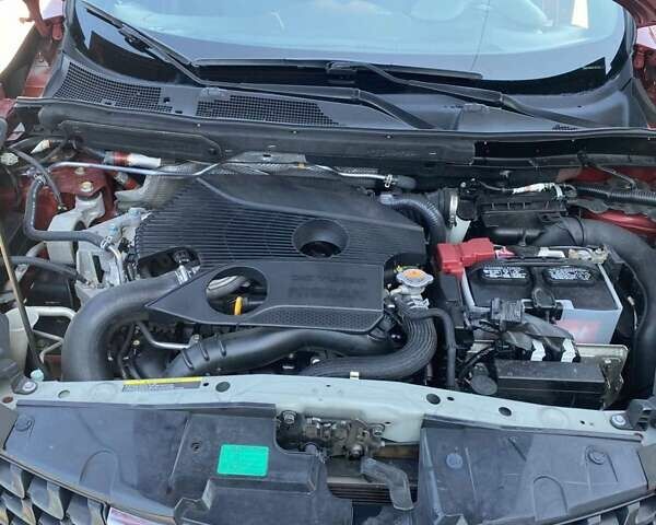 Красный Ниссан Жук, объемом двигателя 0 л и пробегом 98 тыс. км за 12500 $, фото 10 на Automoto.ua