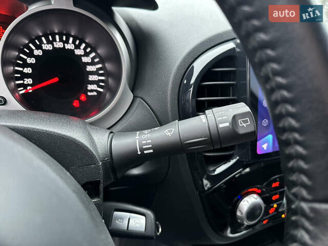 Червоний Ніссан Жук, об'ємом двигуна 1.6 л та пробігом 97 тис. км за 12300 $, фото 68 на Automoto.ua