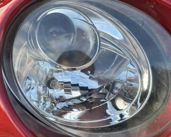 Красный Ниссан Жук, объемом двигателя 1.62 л и пробегом 87 тыс. км за 14500 $, фото 21 на Automoto.ua