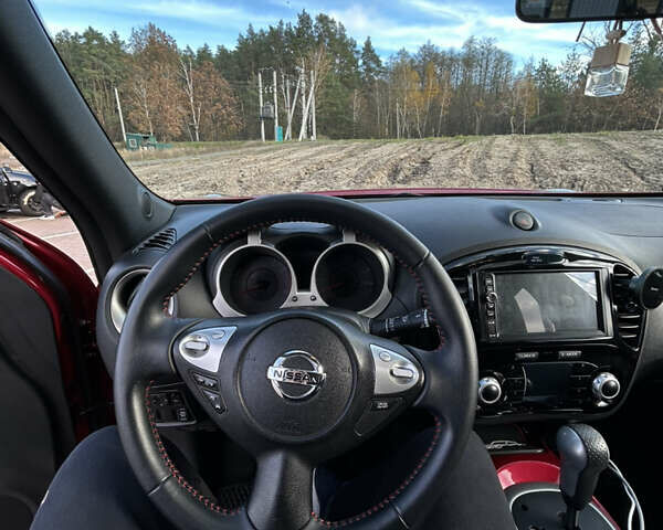 Красный Ниссан Жук, объемом двигателя 1.62 л и пробегом 87 тыс. км за 14500 $, фото 16 на Automoto.ua